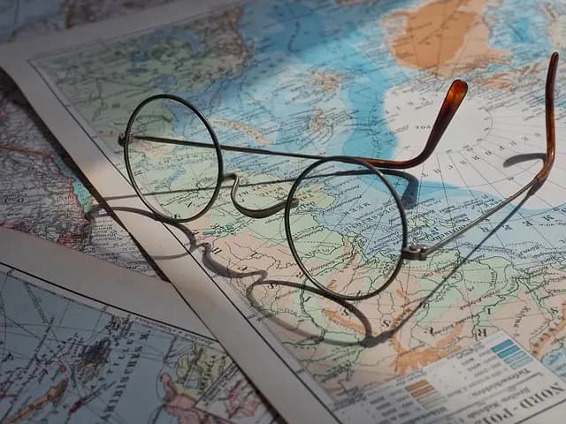 Comment Créer un Itinéraire de Voyage Minimaliste Réussi