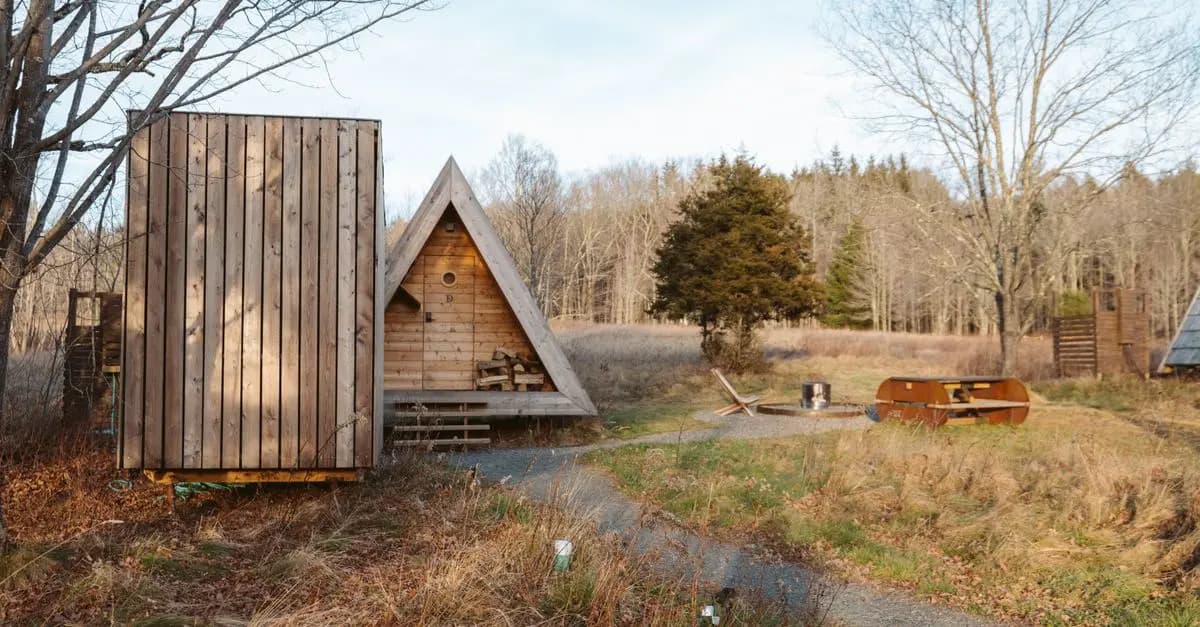 Comment Choisir des Hébergements Minimalistes pour vos Voyages