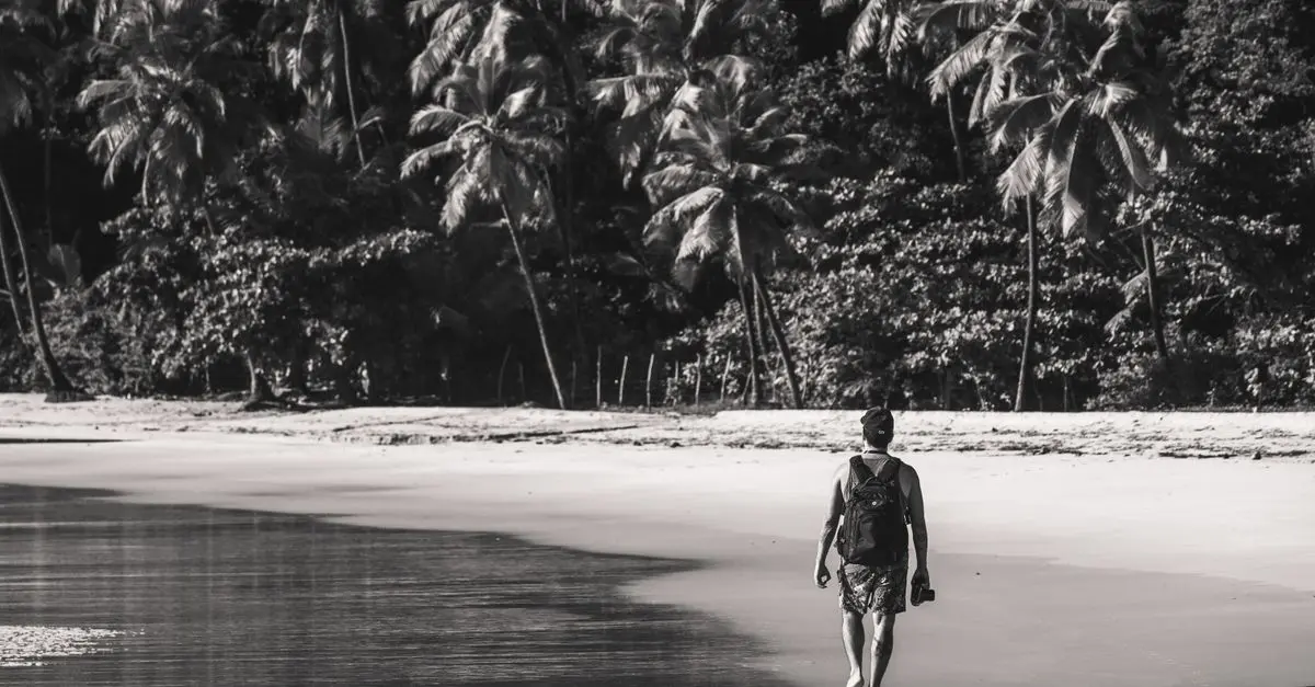 Comment Gérer le Stress en Voyage Minimaliste : Nos Astuces