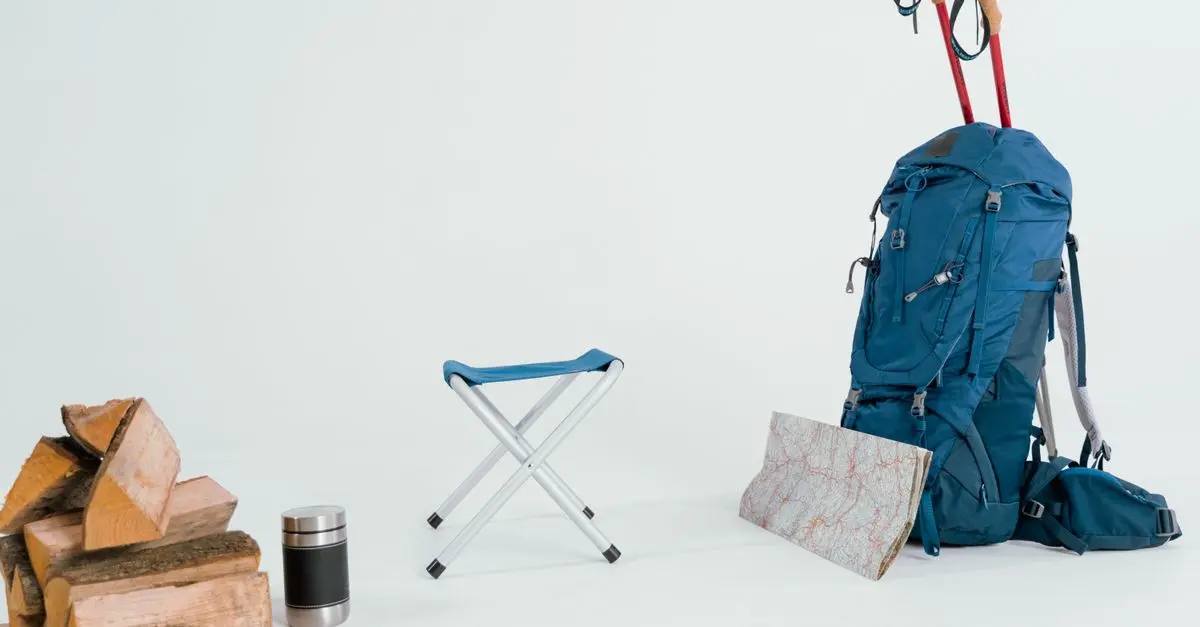 Comment Organiser un Voyage Minimaliste : Guide Pratique
