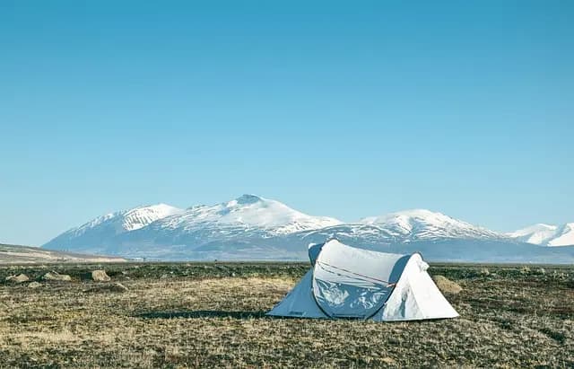 Les Meilleures Astuces pour Voyager Minimaliste avec des Enfants