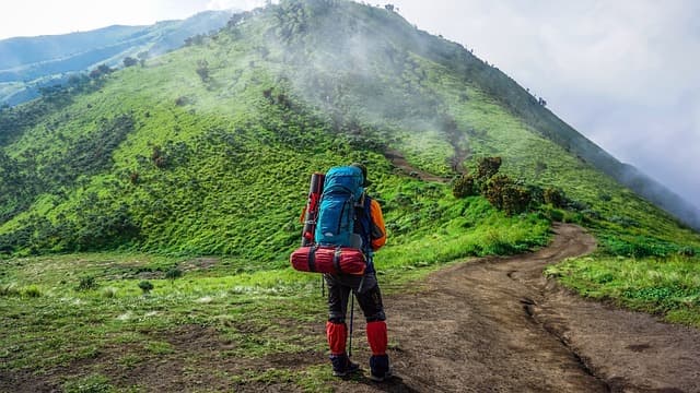Minimalisme Voyage : Les Avantages d'un Sac à Dos Optimisé